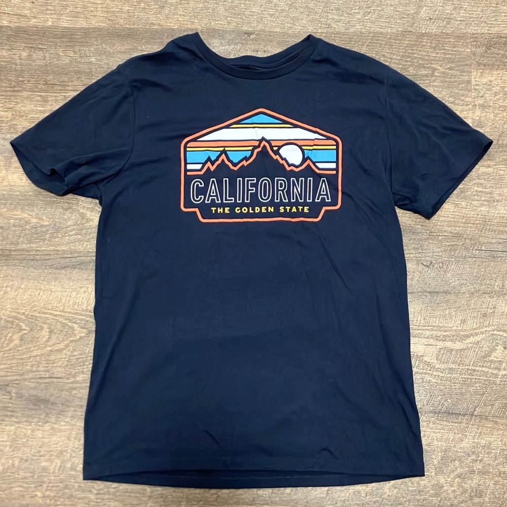 Mens Short Sleeve Graphic Tee